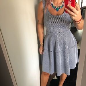 KIND OF Dark Blue dress sz L